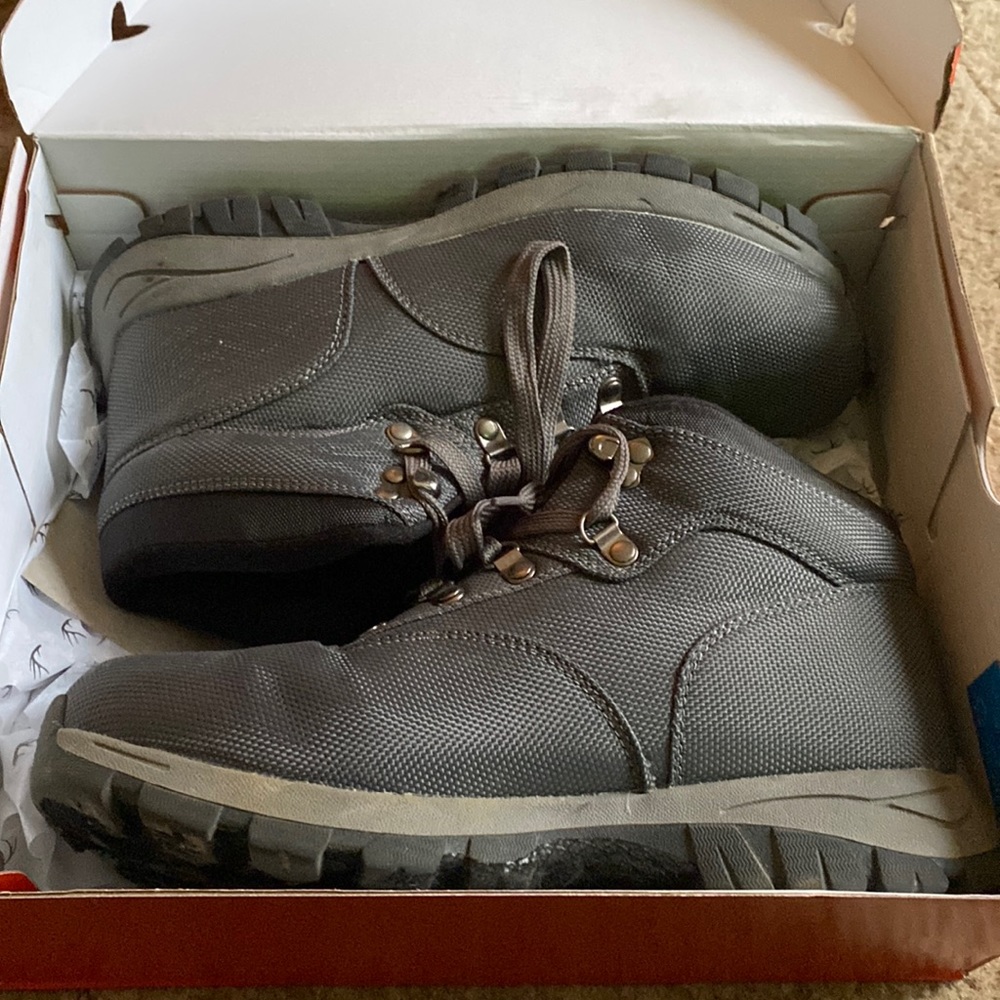 Barely used winter boots
